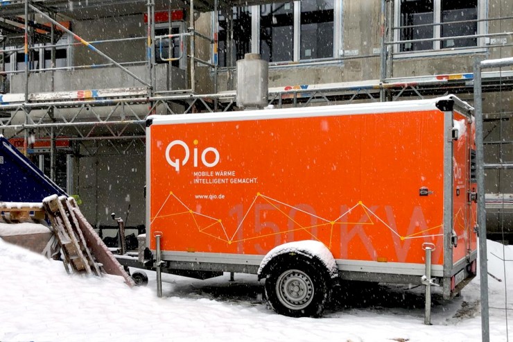 Heizungsausfall im Winter? Qio unterstützt das SHK-Handwerk mit 24-Stunden-Notfallwärme