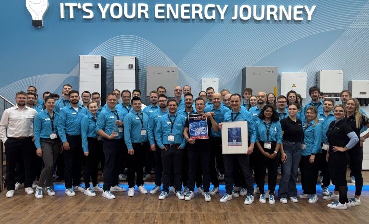 Smart und integriert: FENECON für intelligentes Energiemanagementsystem mit The smarter E Award ausgezeichnet