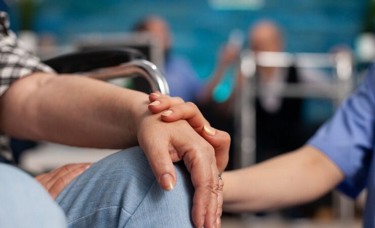 Angst bewältigen: Emotionale Begleitung nach Hirntumordiagnose im Alfried Krupp Krankenhaus