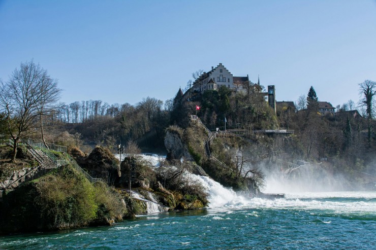 Sebastian Vetters Chirurgie-Freund Dr. Thomas Vogel begleitet ihn zu den spektakulärsten Wasserfällen der Zentralschweiz