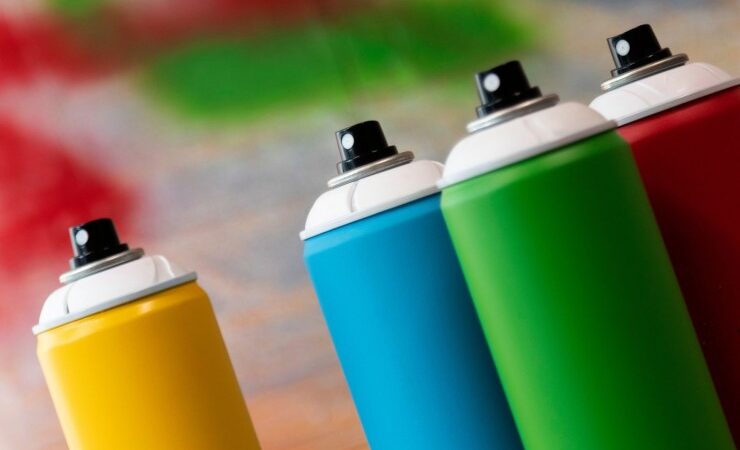 Farbe statt Uniform: Christian Ambühls kreative Gegenwelt zum Polizeialltag