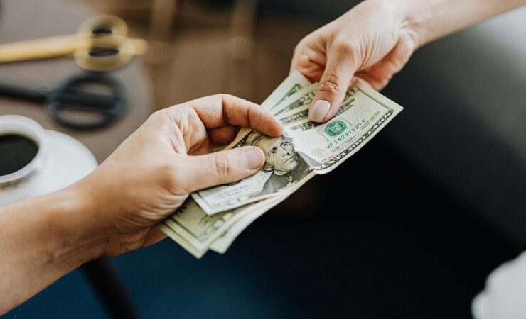 Neue Plattform ermöglicht direkten Kontakt zwischen Kreditsuchenden und privaten Geldgebern